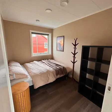 Modern Lofoten - 4br - 8 Guests - 2 Baths Vestvagoy