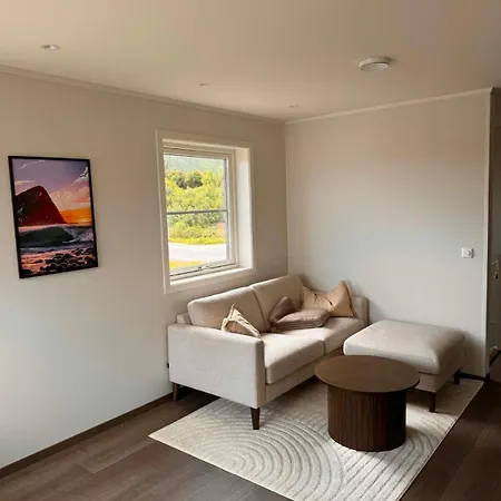 Villaer Modern Lofoten - 4br - 8 Guests - 2 Baths Vestvagoy